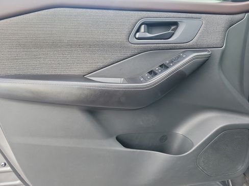 Certified 2021 Nissan Rogue S AWD/4WD image 14