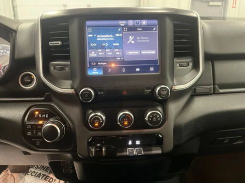 Used 2022 RAM 1500 Big Horn AWD/4WD image 23