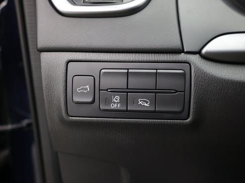 Used 2022 MAZDA CX-9 Touring AWD/4WD image 17