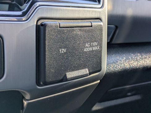 Used 2022 Ford F350 Platinum AWD/4WD image 33