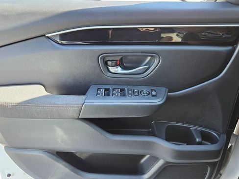 Certified 2024 Honda Pilot Sport image 31