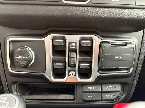 New 2026 Jeep Wrangler Sport S image 12