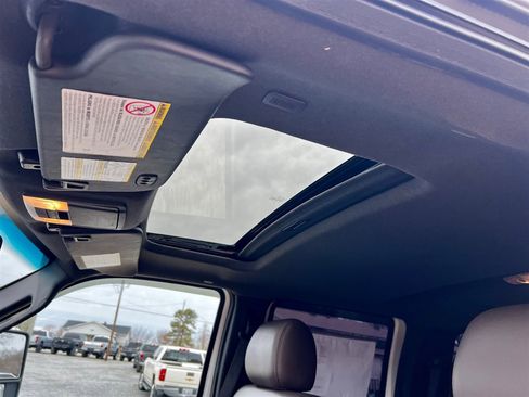 Used 2016 Ford F250 King Ranch image 8