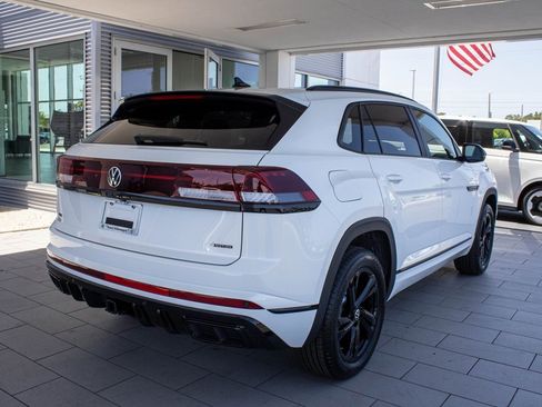 New 2025 Volkswagen Atlas Cross Sport SEL R-Line image 22