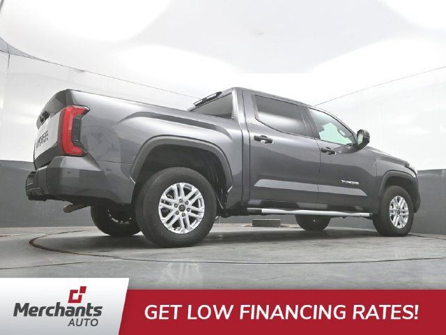 Used 2022 Toyota Tundra SR5 AWD/4WD image 38