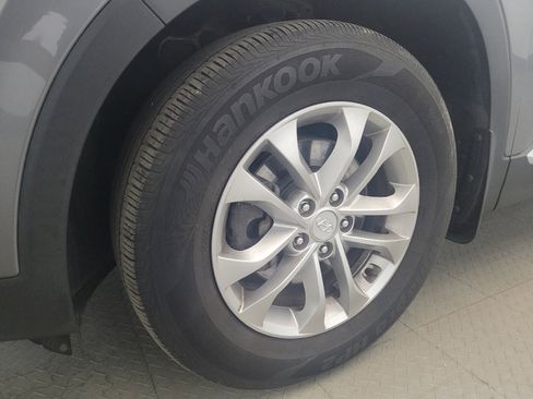 Used 2019 Hyundai Santa Fe SE FWD image 31