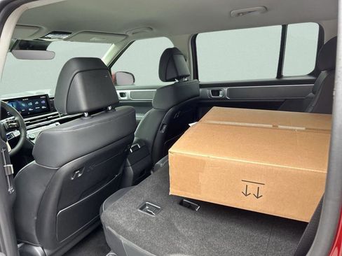 New 2025 Hyundai Santa Fe SEL image 18