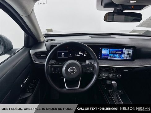 Certified 2025 Nissan Kicks SV image 20