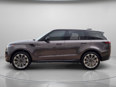 New 2026 Land Rover Range Rover Sport SE AWD/4WD image 2