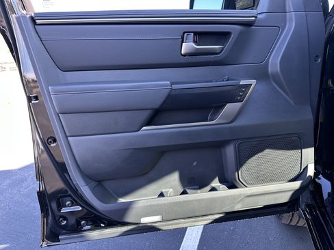 Used 2026 Toyota Tundra Platinum image 13