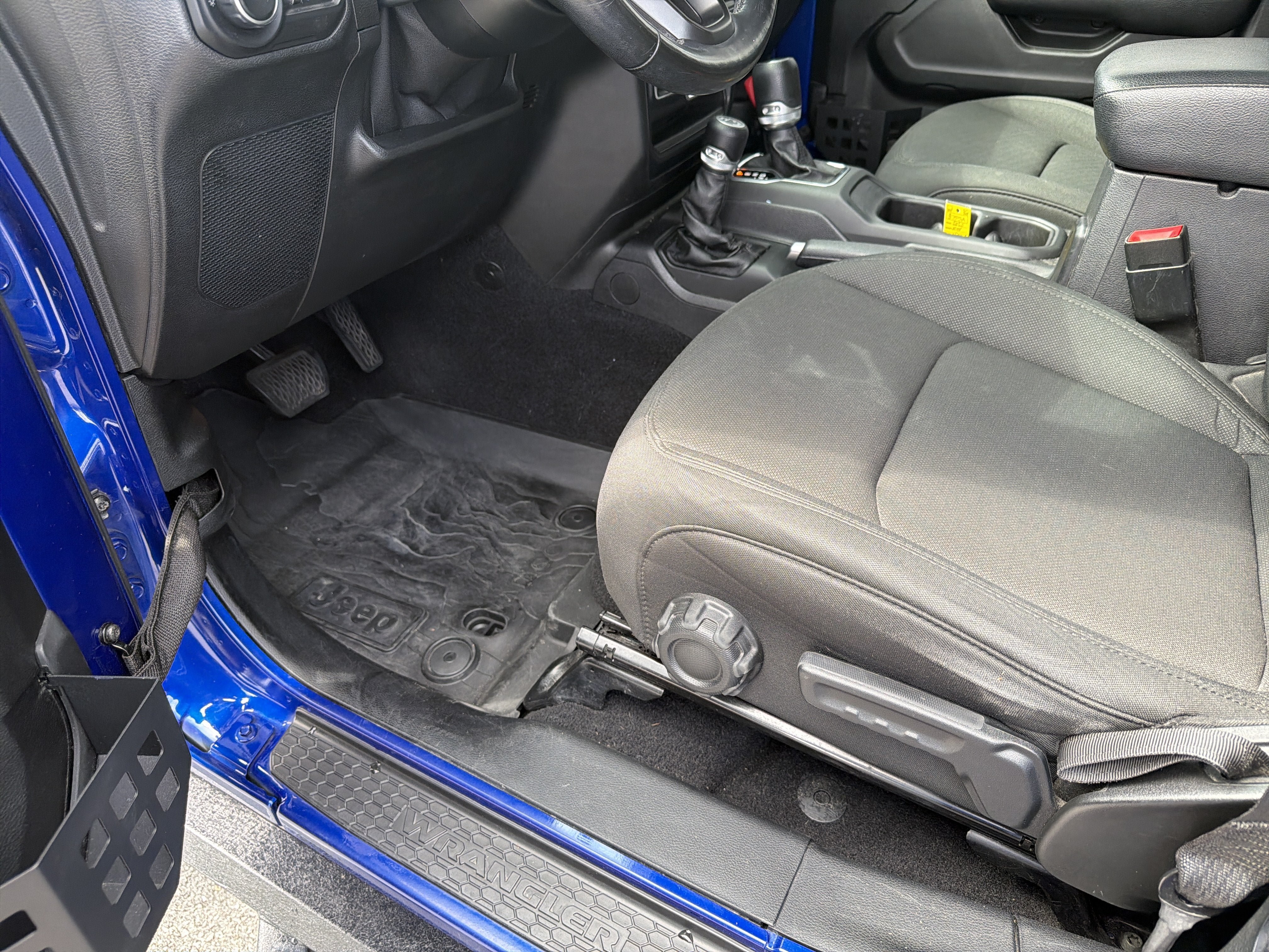 Used 2020 Jeep Wrangler Unlimited Sport AWD/4WD image 16