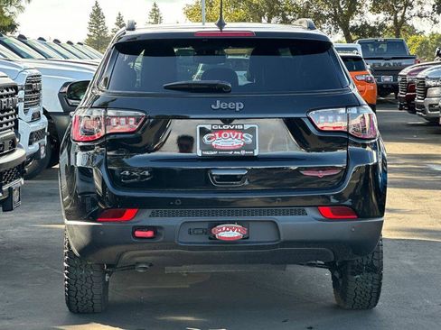 New 2026 Jeep Compass Trailhawk w/ Sun, Sound & Navigation Group image 5