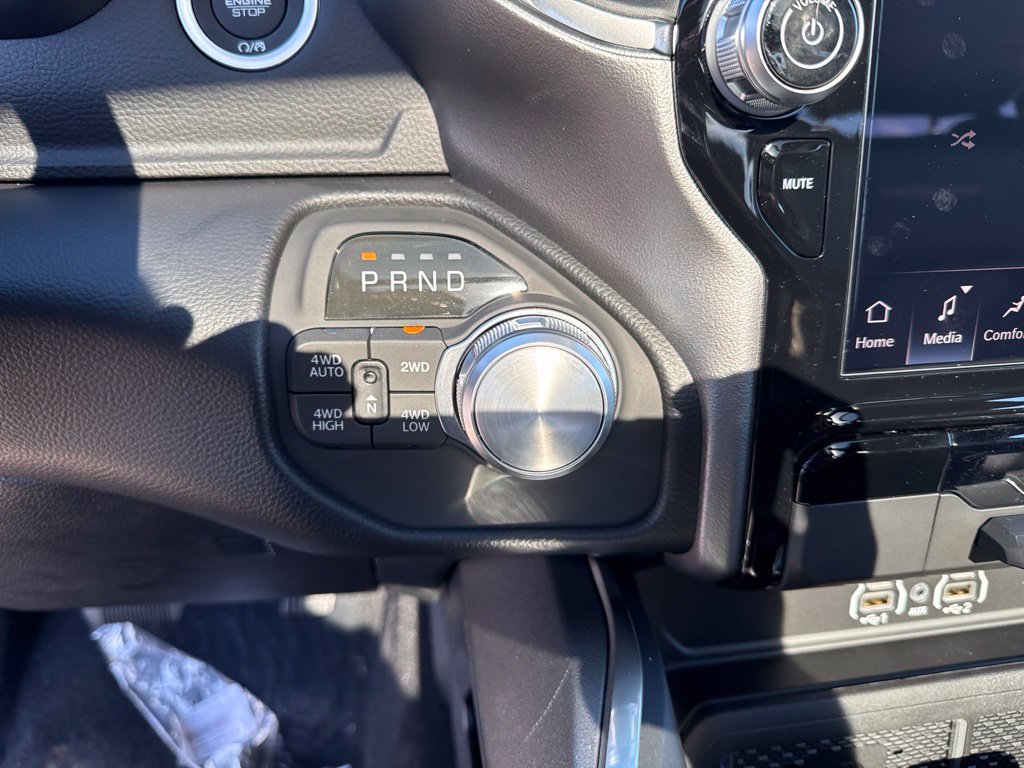 New 2027 RAM 1500 Laramie AWD/4WD image 14