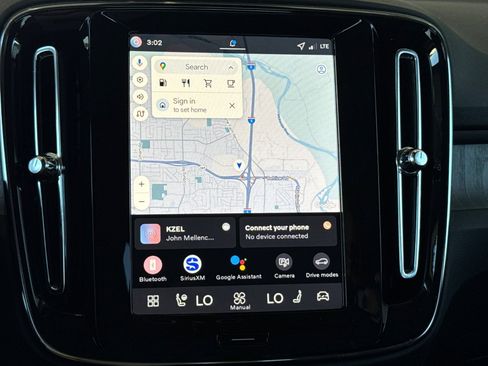 New 2026 Volvo XC40 B5 Plus w/ Protection Package Premier image 18