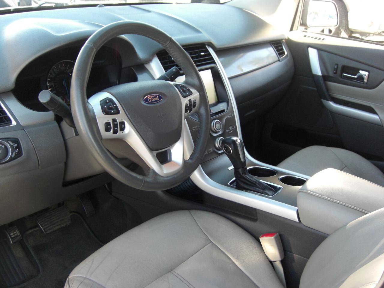 Used 2013 Ford Edge SEL AWD/4WD image 6