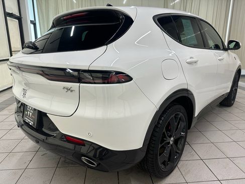 Used 2024 Dodge Hornet R/T w/ Track Pack image 5