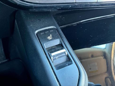 Used 2023 Kia Telluride S image 30