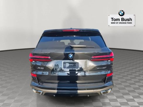 New 2026 BMW X5 sDrive40i w/ M Sport Package image 3