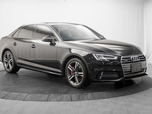 Used 2017 Audi A4 2.0T Premium Plus w/ Premium Plus Package AWD/4WD image 9