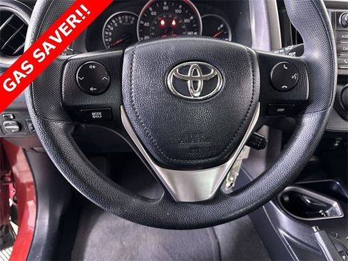 Used 2016 Toyota RAV4 LE image 11