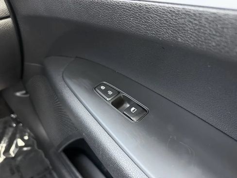 Used 2024 Kia Forte LX FWD image 13