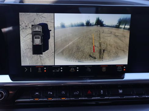 Used 2024 Chevrolet Silverado 1500 High Country w/ Max Trailering Package AWD/4WD image 49