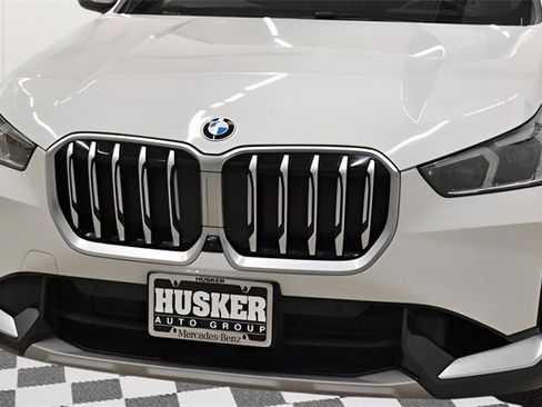 Used 2023 BMW X1 xDrive28i w/ Premium Package image 16
