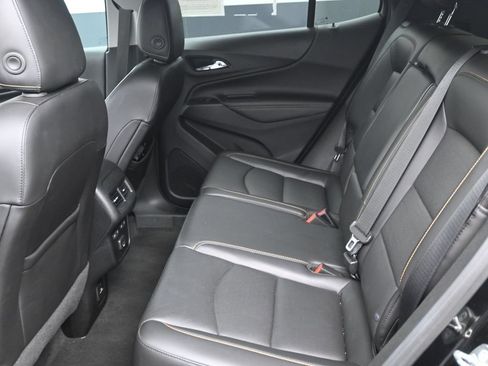 Used 2019 Chevrolet Equinox Premier FWD image 14