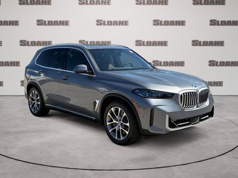 New 2026 BMW X5 xDrive50e AWD/4WD image 7