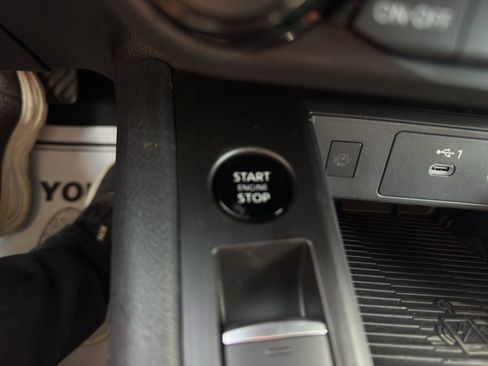 New 2026 Nissan Kicks SV w/ SV Premium Package image 26