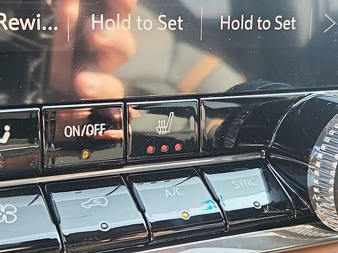 New 2026 GMC Canyon AT4 AWD/4WD image 16