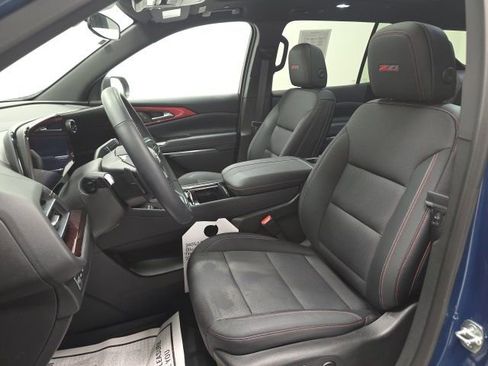 Certified 2025 Chevrolet Traverse Z71 w/ Driver Confidence Package image 23
