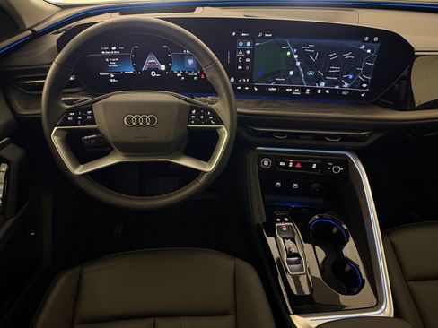 Certified 2025 Audi Q5 Premium w/ Premium Plus AWD/4WD image 28
