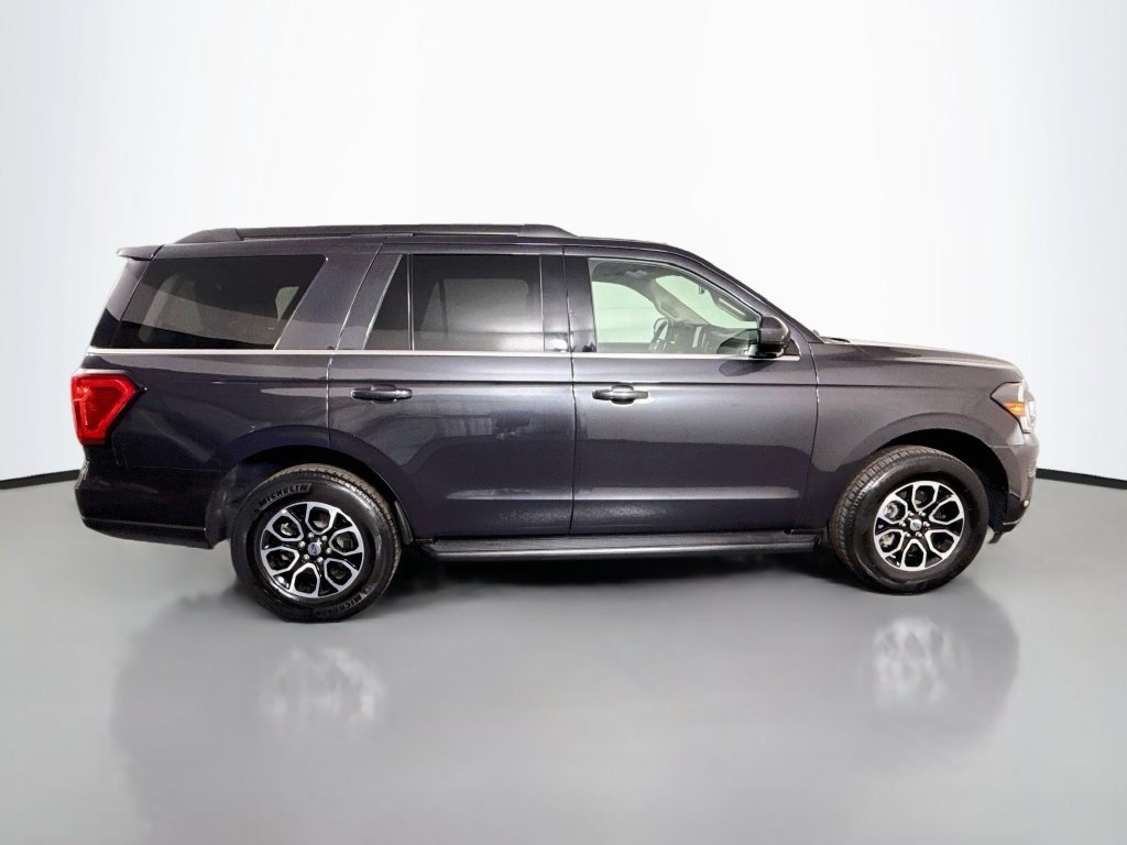 Used 2024 Ford Expedition XLT RWD image 11