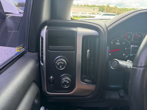 Used 2018 GMC Sierra 1500 SLE w/ Suspension Package, Off-Road AWD/4WD image 31
