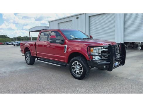 Used 2020 Ford F250 Lariat w/ Lariat Value Package AWD/4WD image 2
