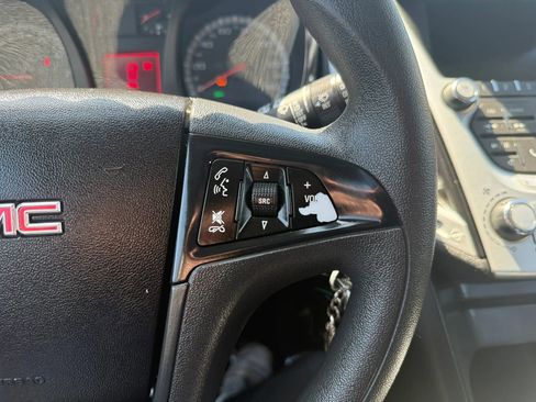 Used 2015 GMC Terrain SLE image 20