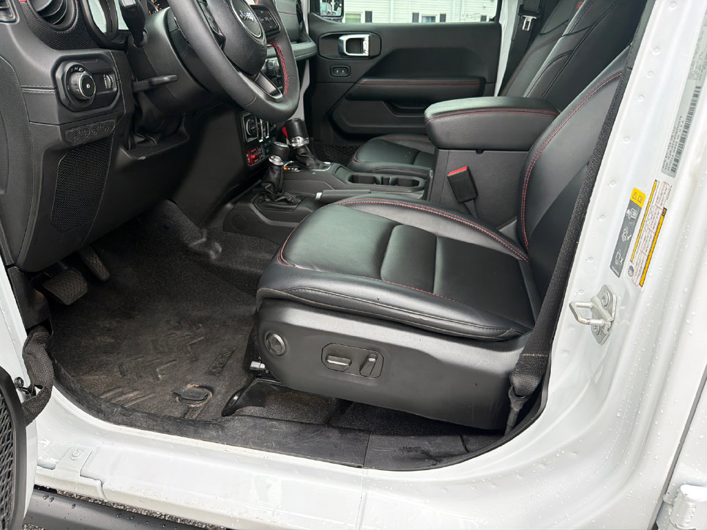 Used 2024 Jeep Wrangler Unlimited Rubicon AWD/4WD image 9