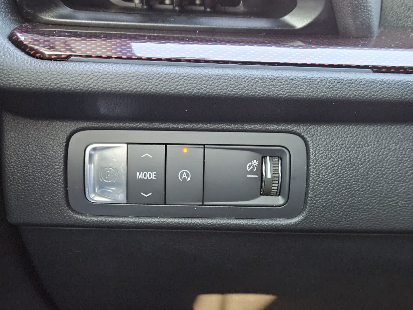 Used 2024 Chevrolet Traverse RS FWD image 21