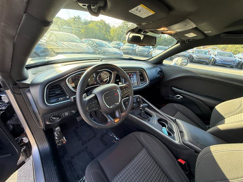 Used 2017 Dodge Challenger R/T w/ Sound Group RWD image 11