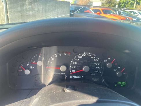 Used 2004 Ford Explorer Sport XLT image 14