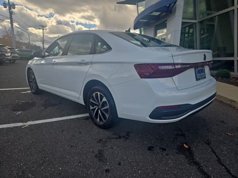 New 2025 Volkswagen Jetta S image 4