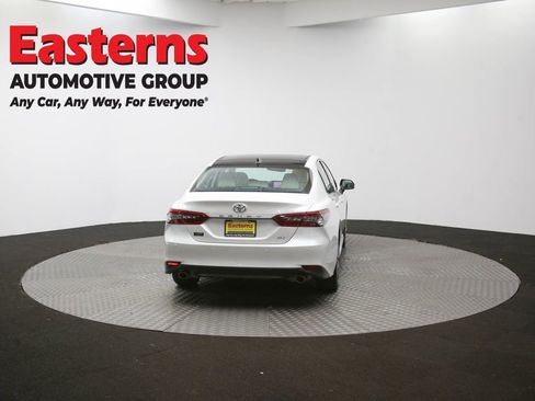 Used 2023 Toyota Camry XLE w/ Navigation Package image 37