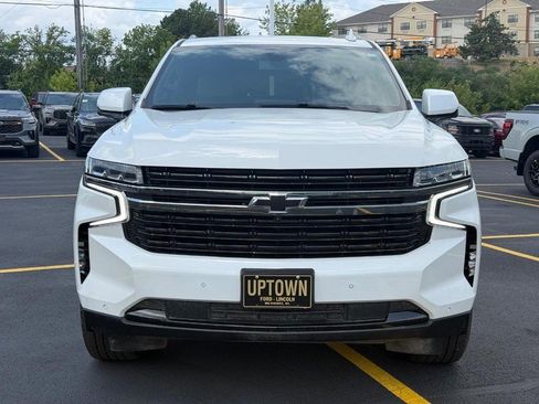 Used 2022 Chevrolet Tahoe RST w/ Luxury Package AWD/4WD image 11