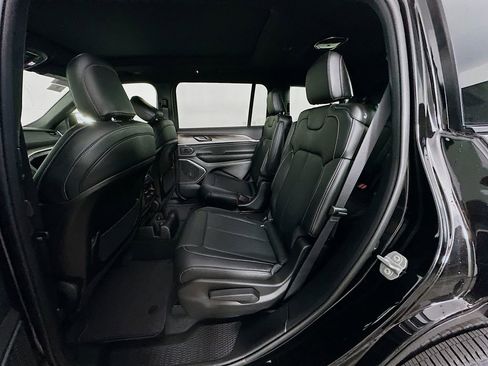 New 2026 Jeep Grand Cherokee L Limited AWD/4WD image 33