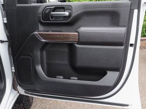 Used 2022 Chevrolet Silverado 2500 LT w/ Convenience Package image 49