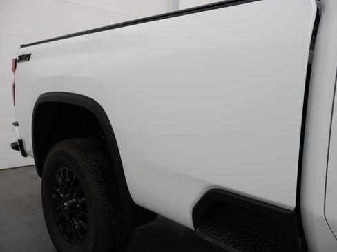 Used 2024 Chevrolet Silverado 3500 LT w/ Z71 Sport Edition image 28