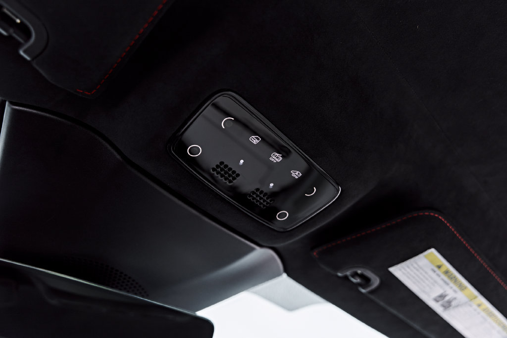 Used 2022 Ferrari Roma RWD image 79