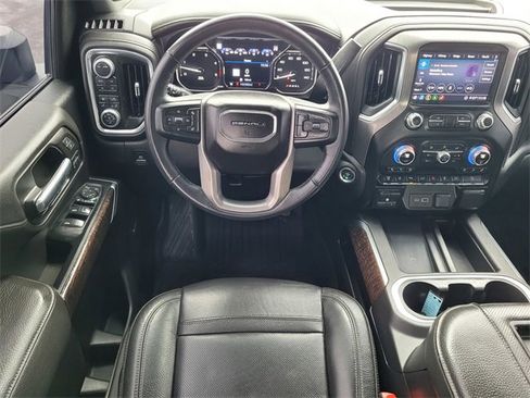 Used 2020 GMC Sierra 2500 Denali w/ Denali Ultimate Package image 16