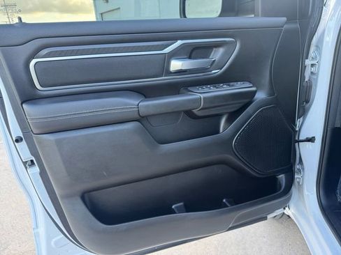 Used 2025 RAM 1500 Big Horn AWD/4WD image 4